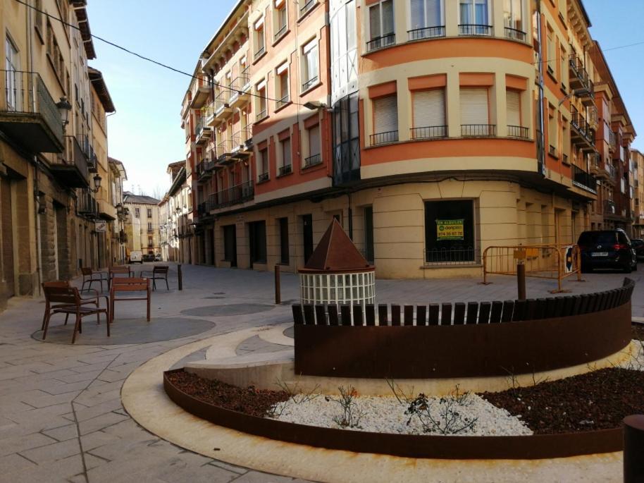 Jaca-Centro Apartment Екстериор снимка